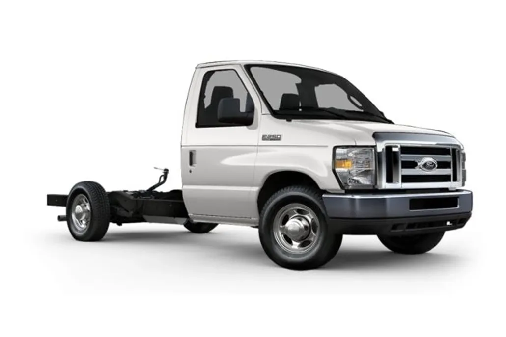 2010 Ford E-350 Base photo 1