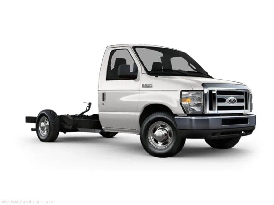 2010 Ford E-350 Base photo 1