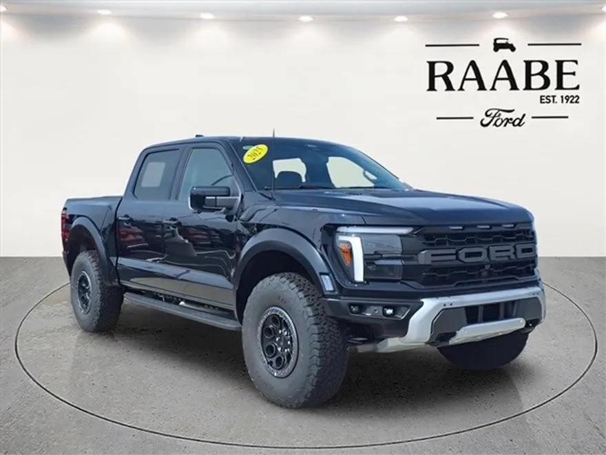 2025 Ford F-150 Raptor photo 1
