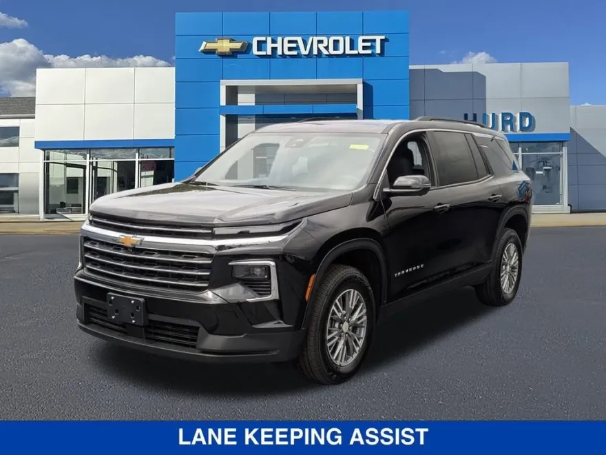 2025 Chevrolet Traverse photo 1