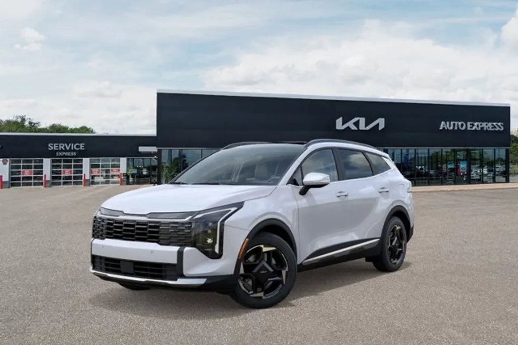 2026 Kia Sportage EX photo 1