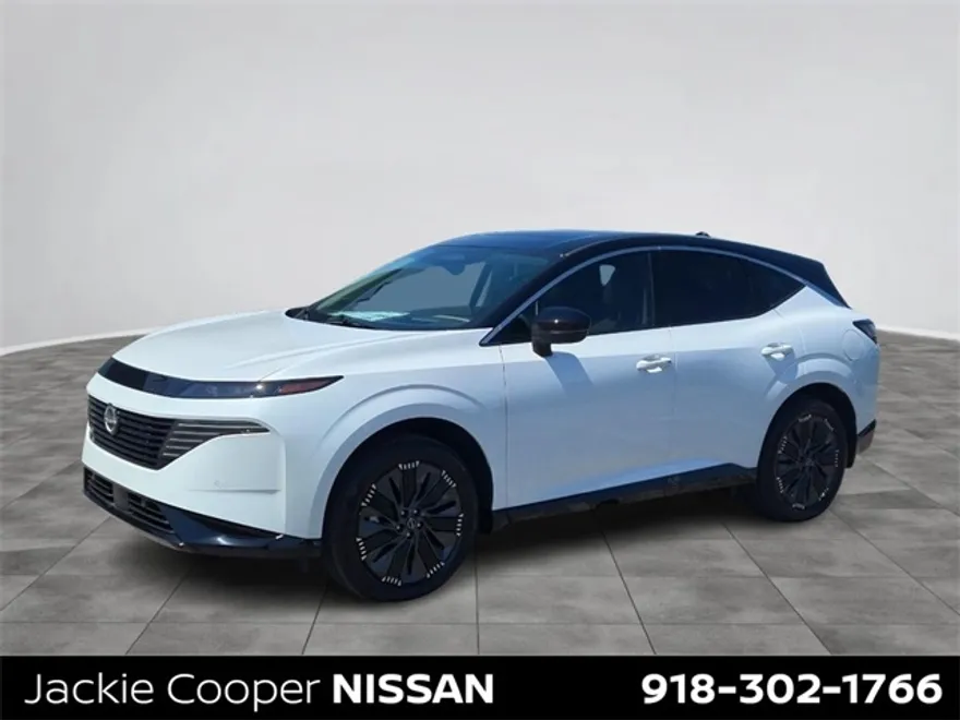 2025 Nissan Murano Platinum photo 1
