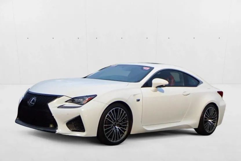 2015 Lexus RC F photo 1