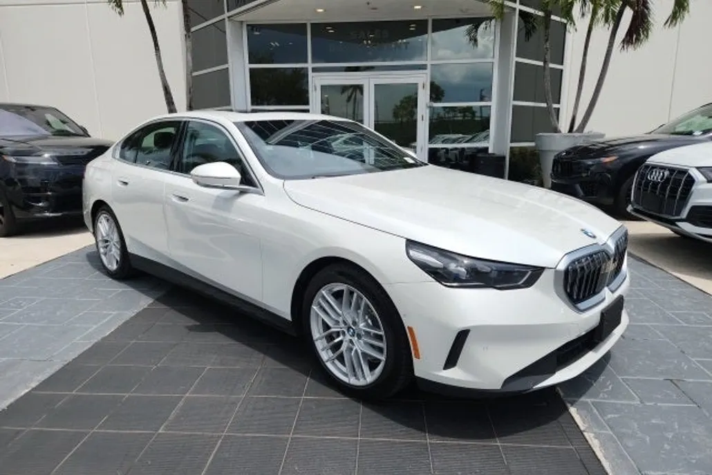 2024 Bmw 530i xDrive photo 1