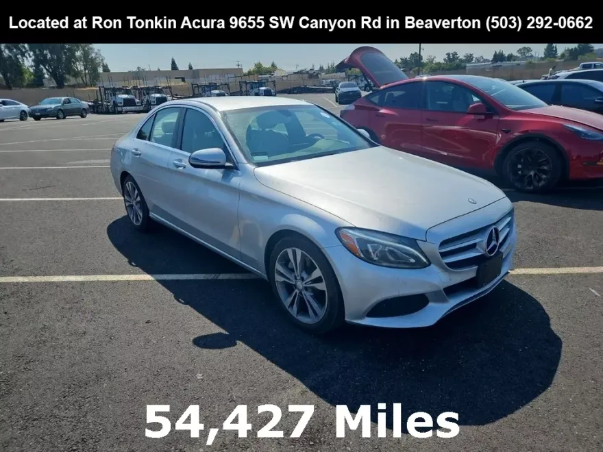 2016 Mercedes Benz C 300 photo 1
