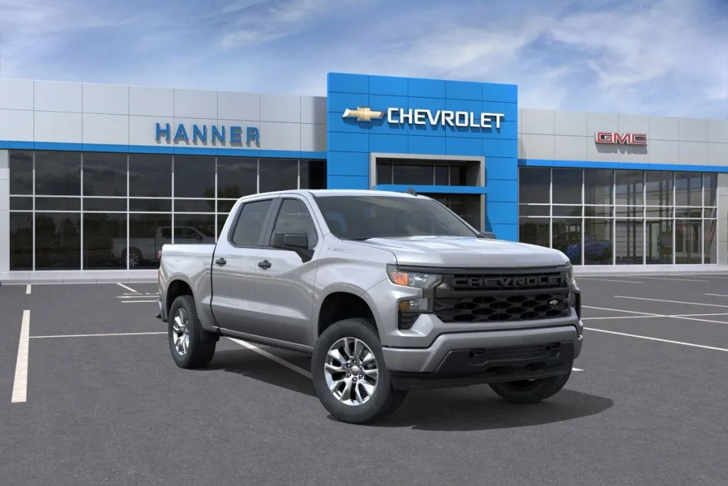 2025 Chevrolet Silverado 1500 Custom photo 1