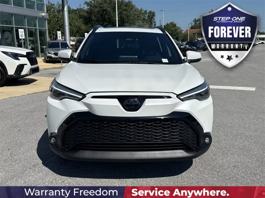 2023 Toyota Corolla Hybrid XSE photo 1