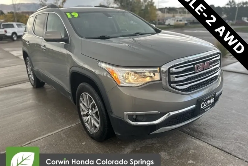 2019 Gmc Acadia SLE photo 1
