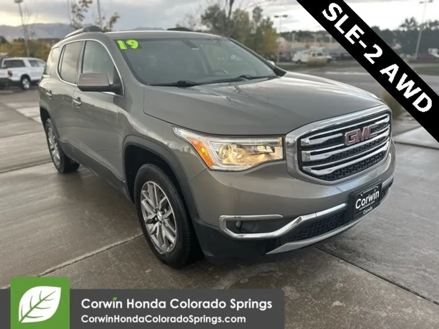 2019 Gmc Acadia SLE photo 1