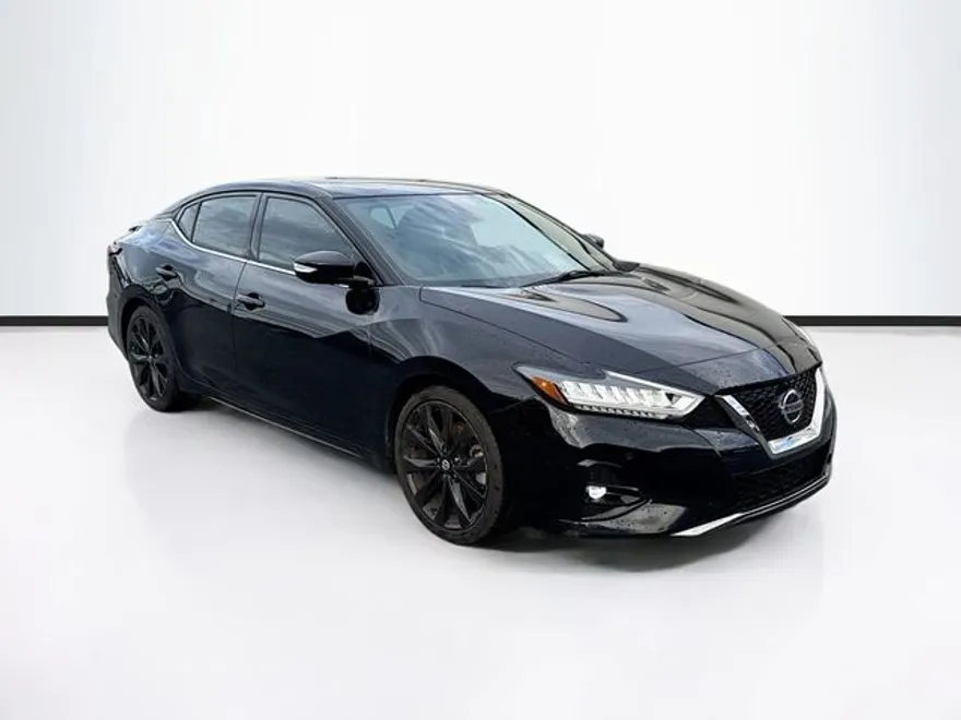 2019 Nissan Maxima SR photo 1
