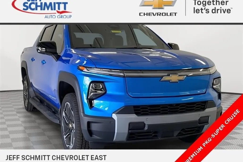 2025 Chevrolet Silverado EV LT photo 1