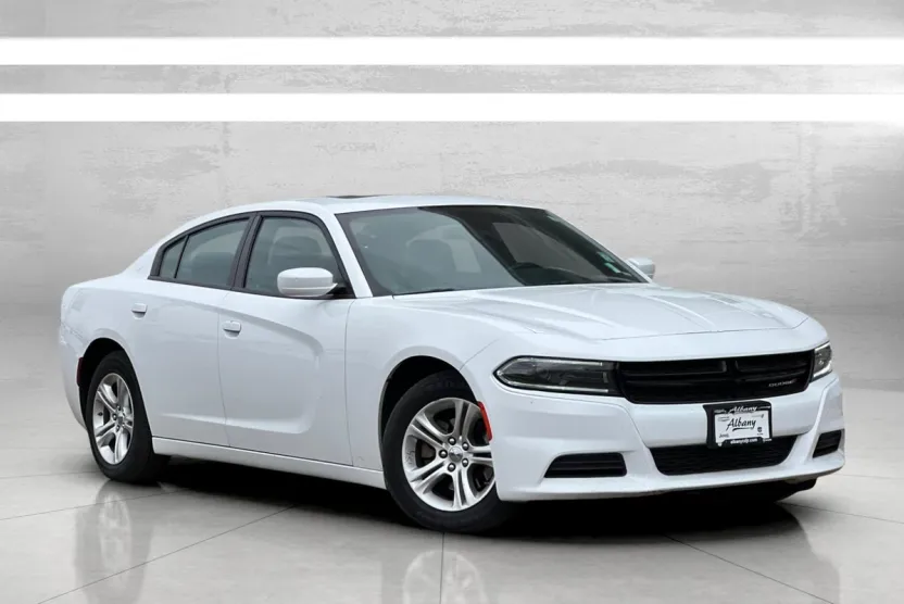 2022 Dodge Charger SXT photo 1
