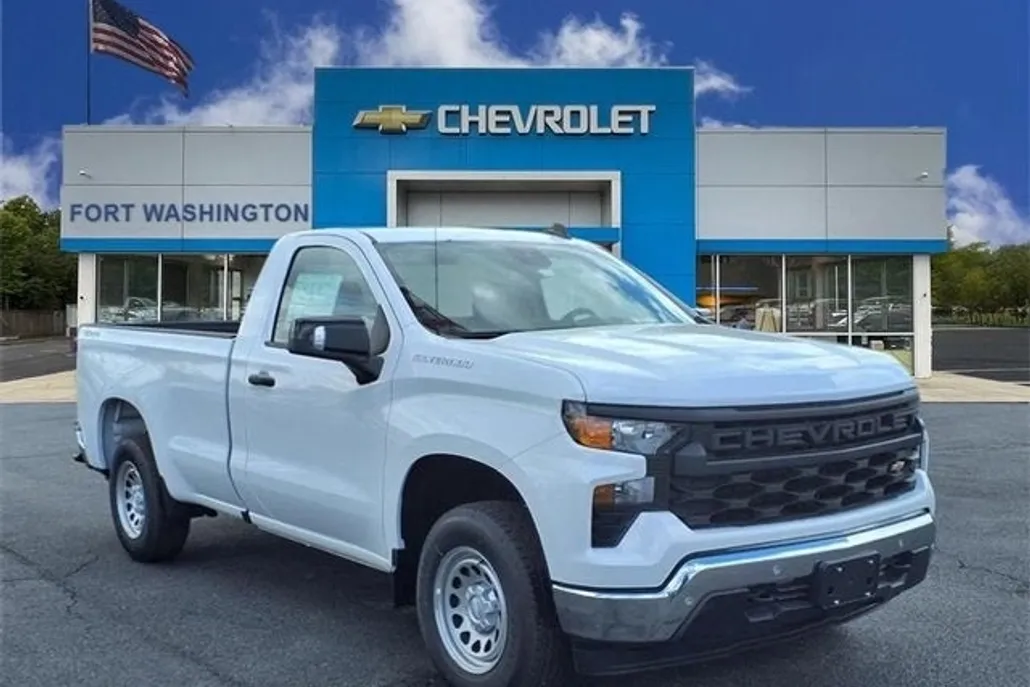2025 Chevrolet Silverado 1500 photo 1