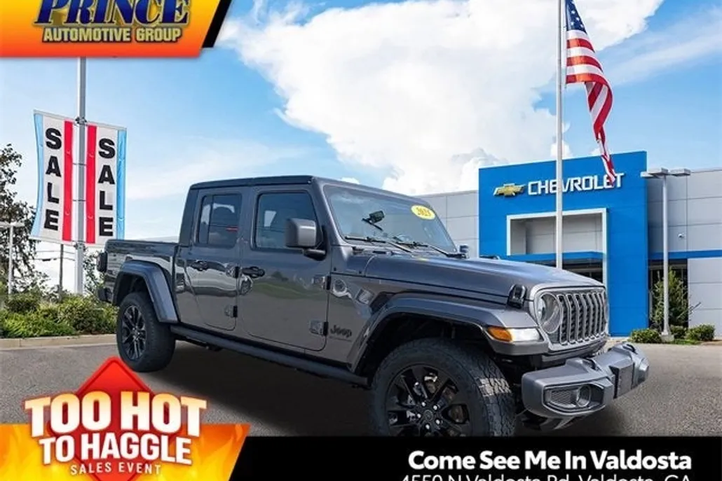 2025 Jeep Gladiator Sport photo 1