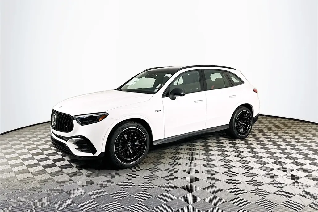 2026 Mercedes Benz GLC 43 AMG 4MATIC photo 1