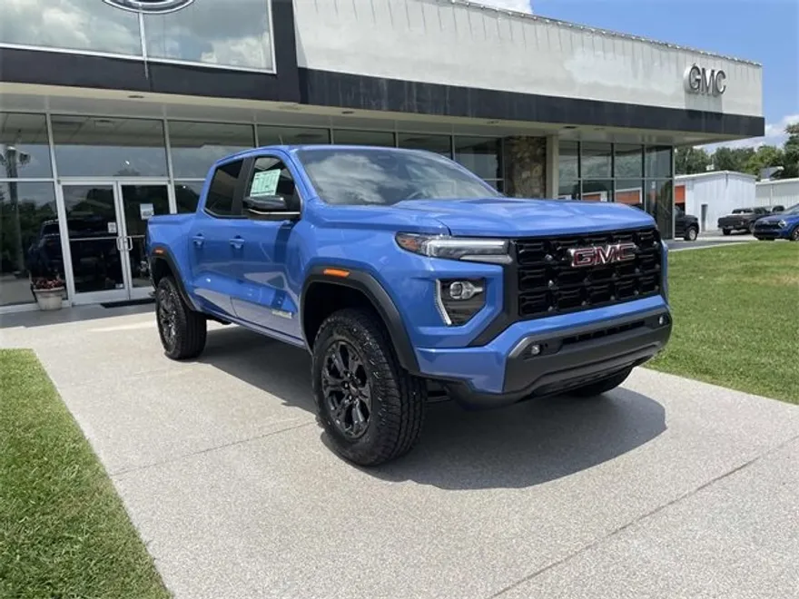 2025 Gmc Canyon Elevation photo 1