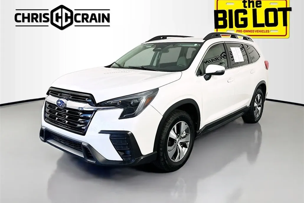 2023 Subaru Ascent Premium photo 1