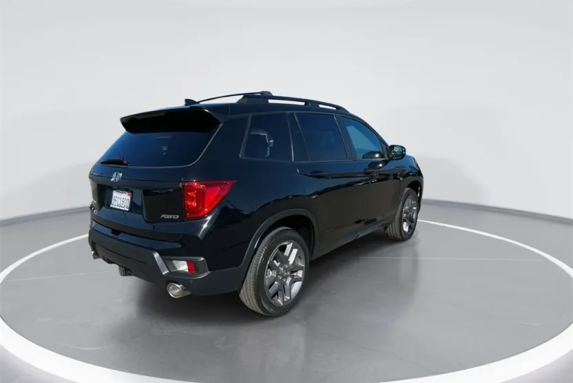 2023 Honda Passport EX-L photo 1