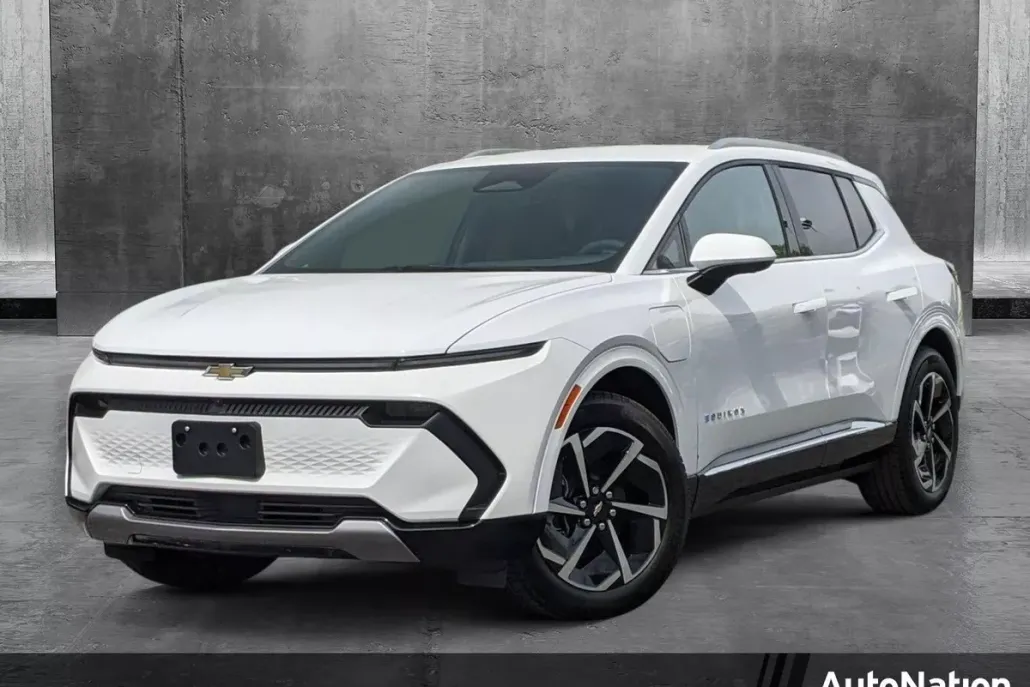 2025 Chevrolet Equinox EV 1LT photo 1