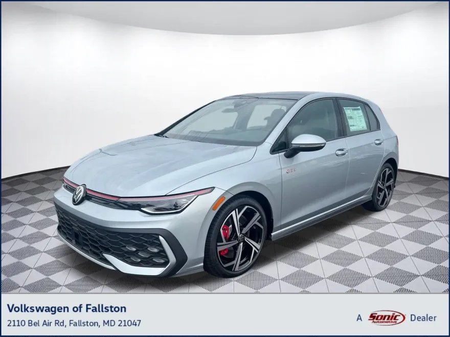 2025 Volkswagen Golf GTI SE photo 1