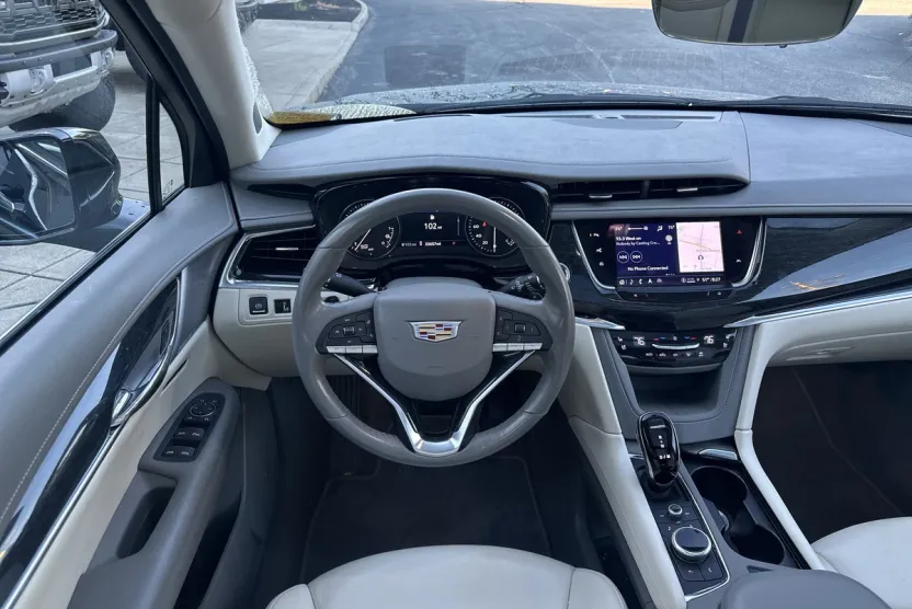 2022 Cadillac XT6 Premium Luxury photo 1