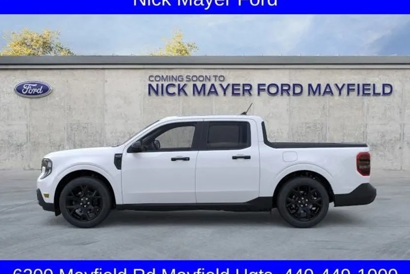 2025 Ford Maverick XLT photo 1