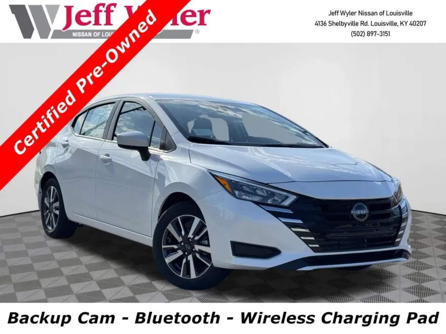 2025 Nissan Versa SV photo 1