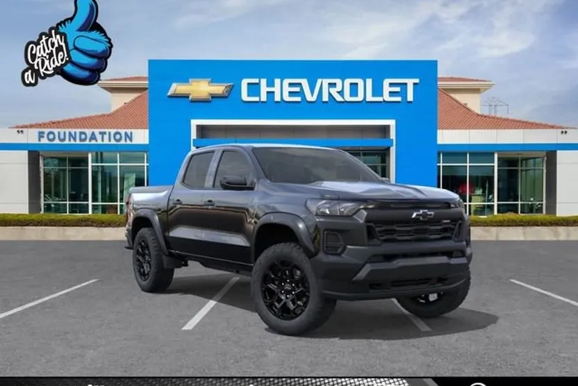 2026 Chevrolet Colorado Trail Boss photo 1