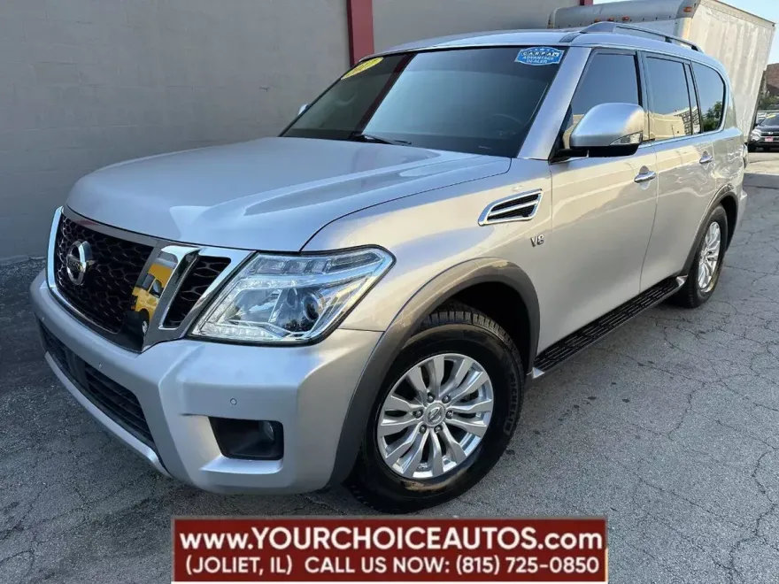 2017 Nissan Armada SV photo 1