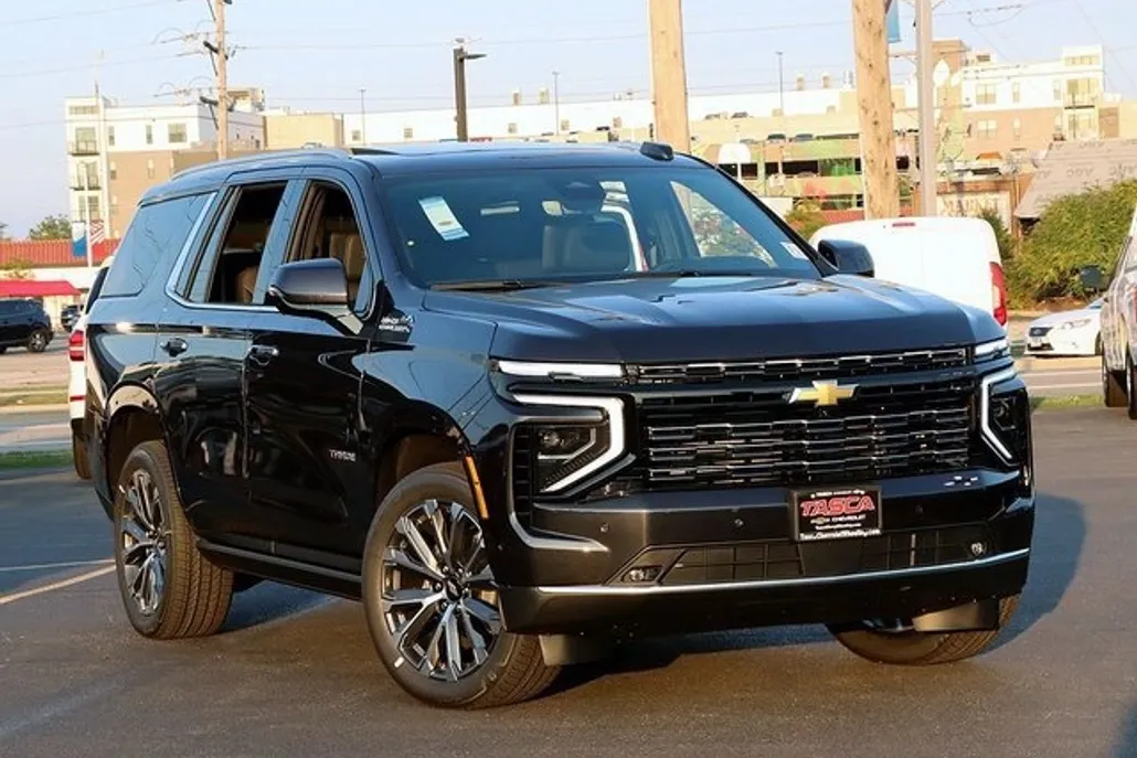 2026 Chevrolet Tahoe High Country photo 1