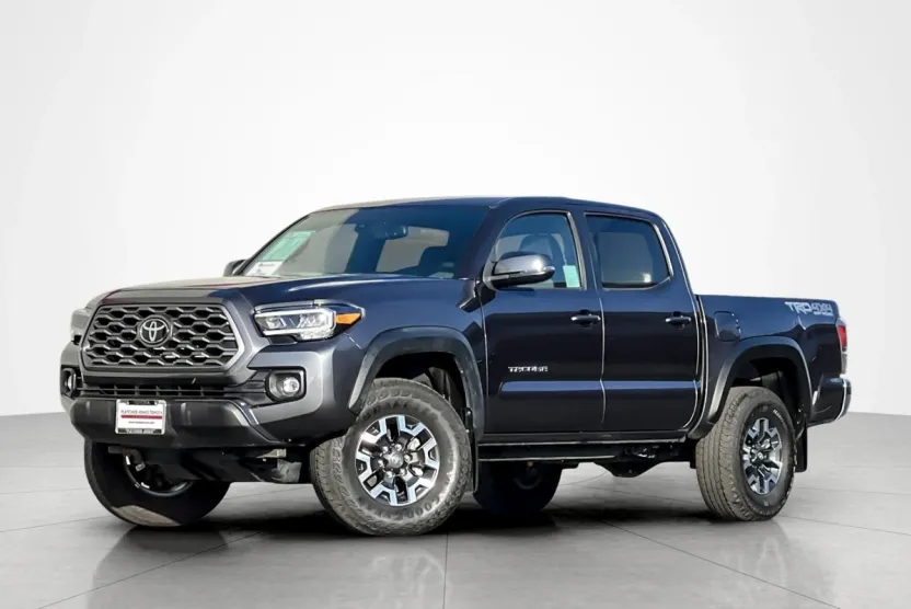 2023 Toyota Tacoma TRD photo 1