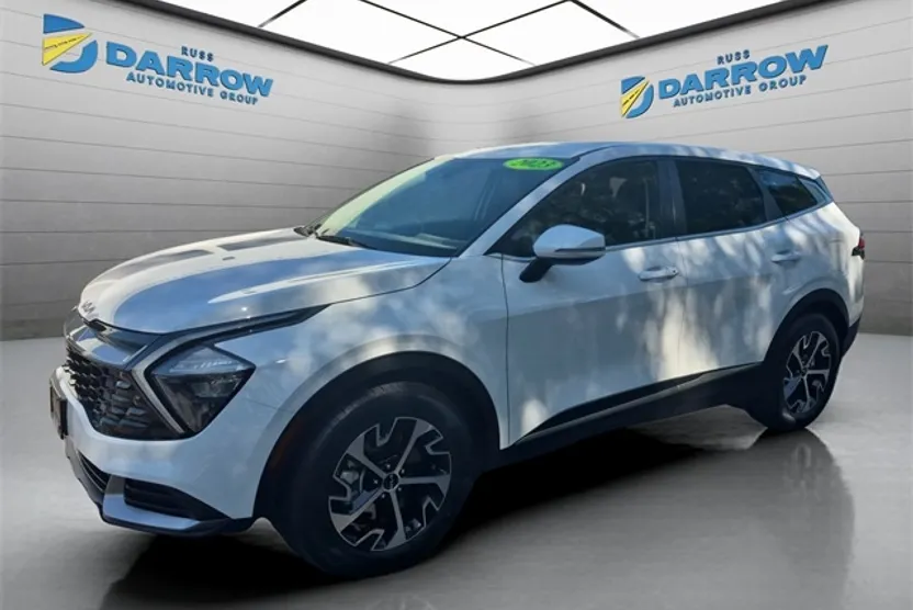 2023 Kia Sportage EX photo 1