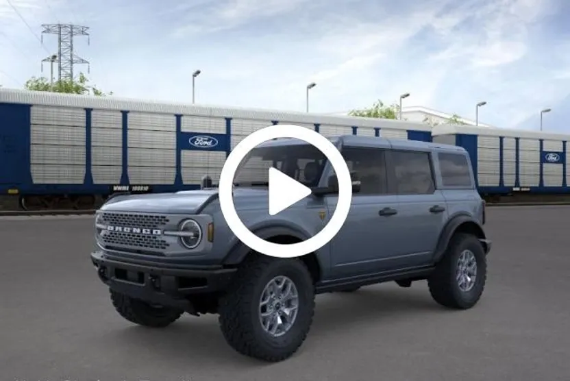 2025 Ford Bronco Badlands photo 1