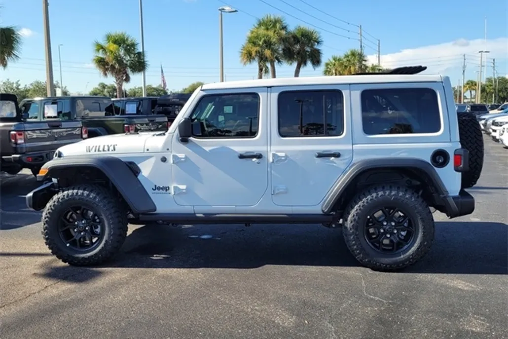2025 Jeep Wrangler Willys photo 1