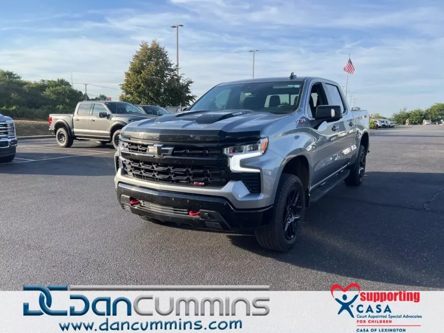 2023 Chevrolet Silverado 1500 LT Trail Boss photo 1
