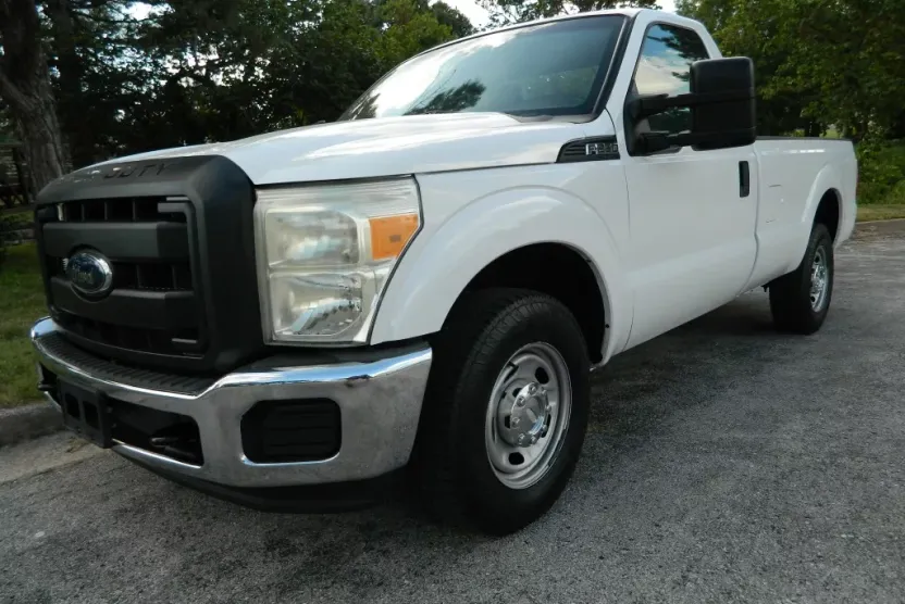 2013 Ford F-250 XL photo 1
