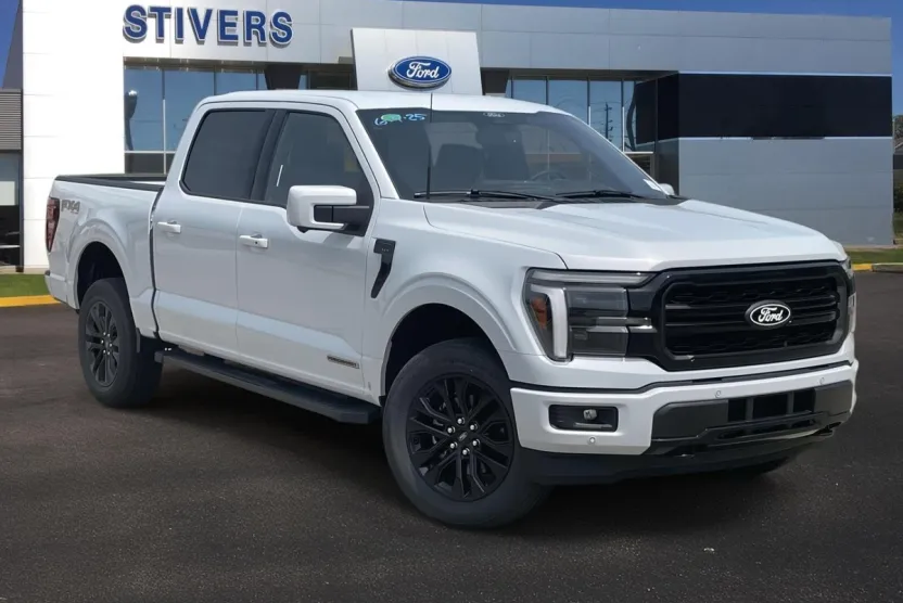 2025 Ford F-150 Lariat photo 1