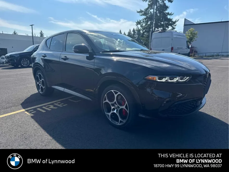 2024 Alfa Romeo Tonale Veloce photo 1