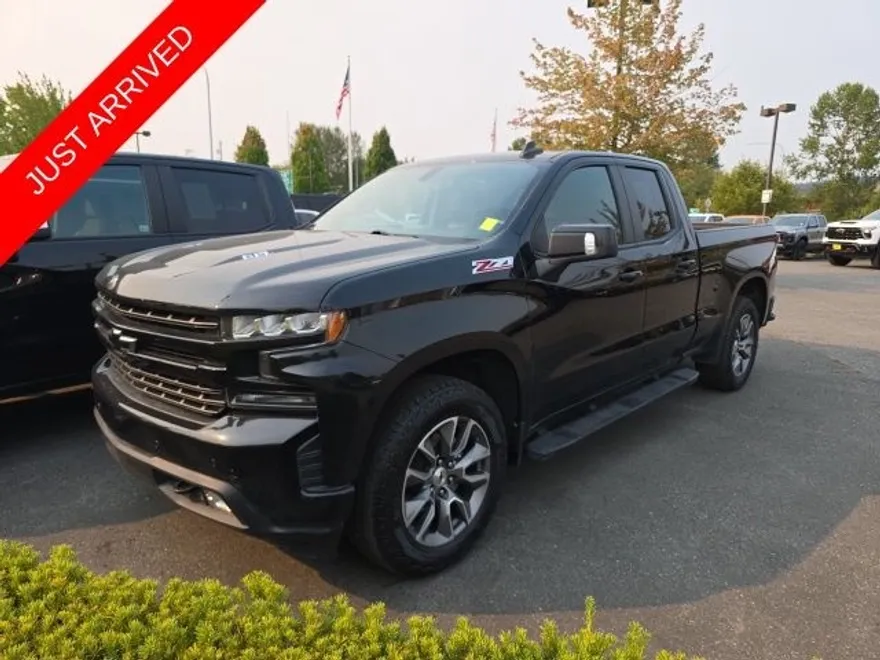 2021 Chevrolet Silverado 1500 RST photo 1