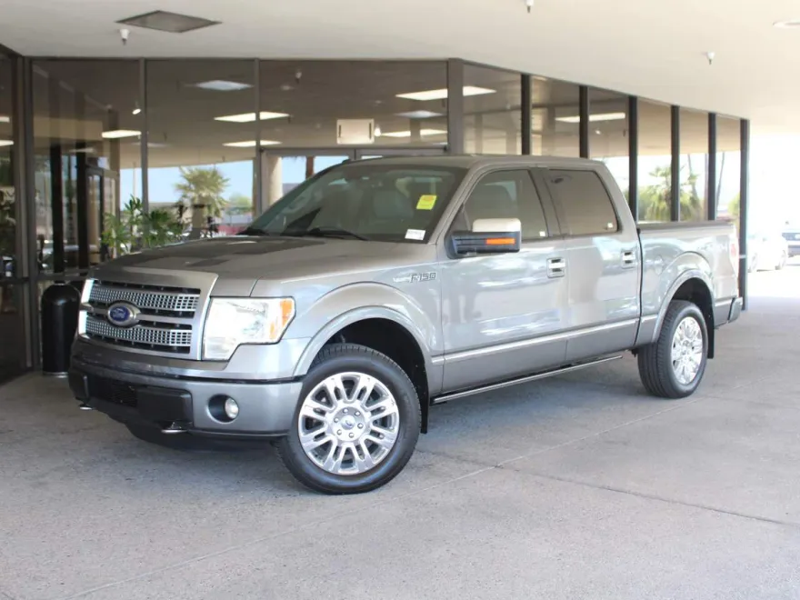 2011 Ford F-150 Platinum photo 1