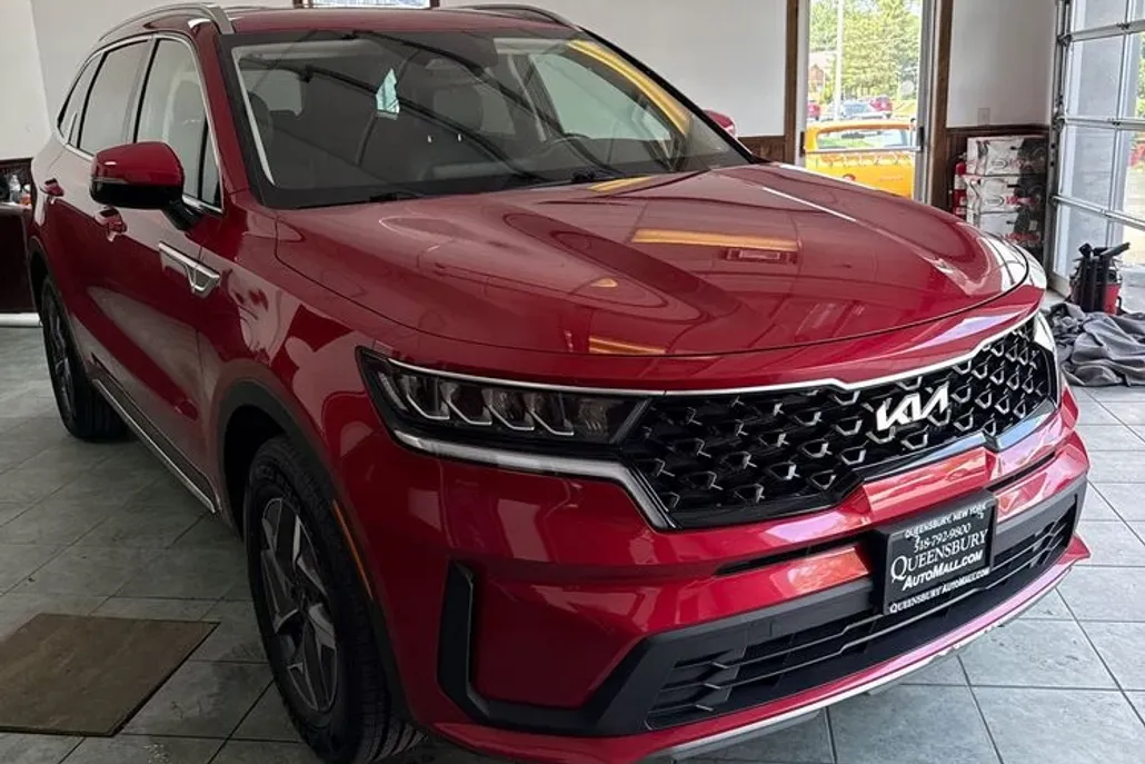 2022 Kia Sorento Hybrid S photo 1