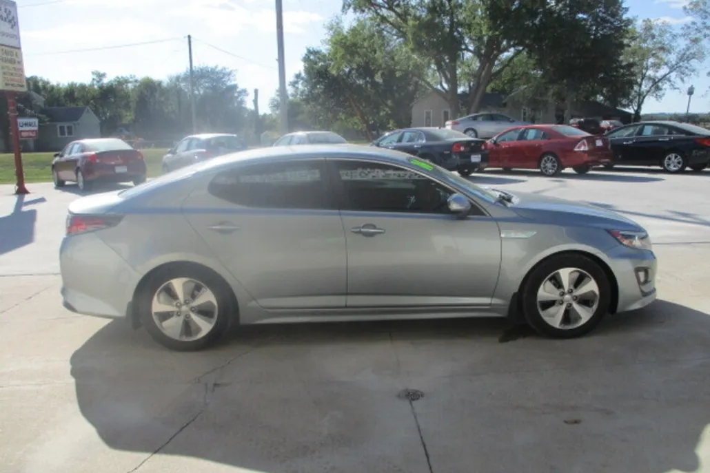 2016 Kia Optima EX Hybrid photo 1