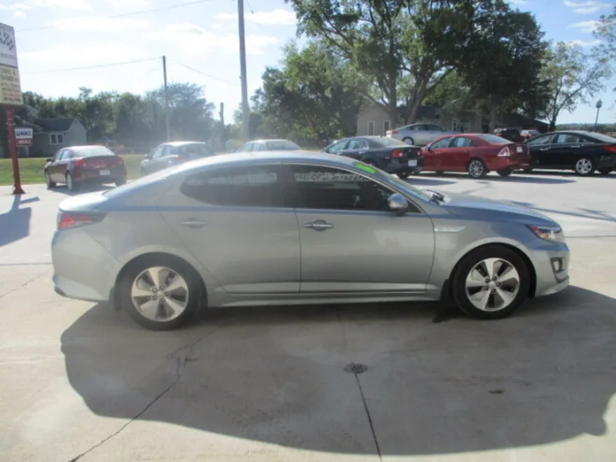 2016 Kia Optima EX Hybrid photo 1