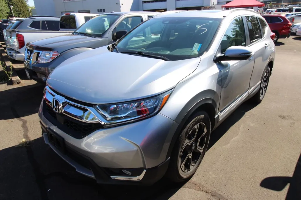 2018 Honda CR-V Touring photo 1