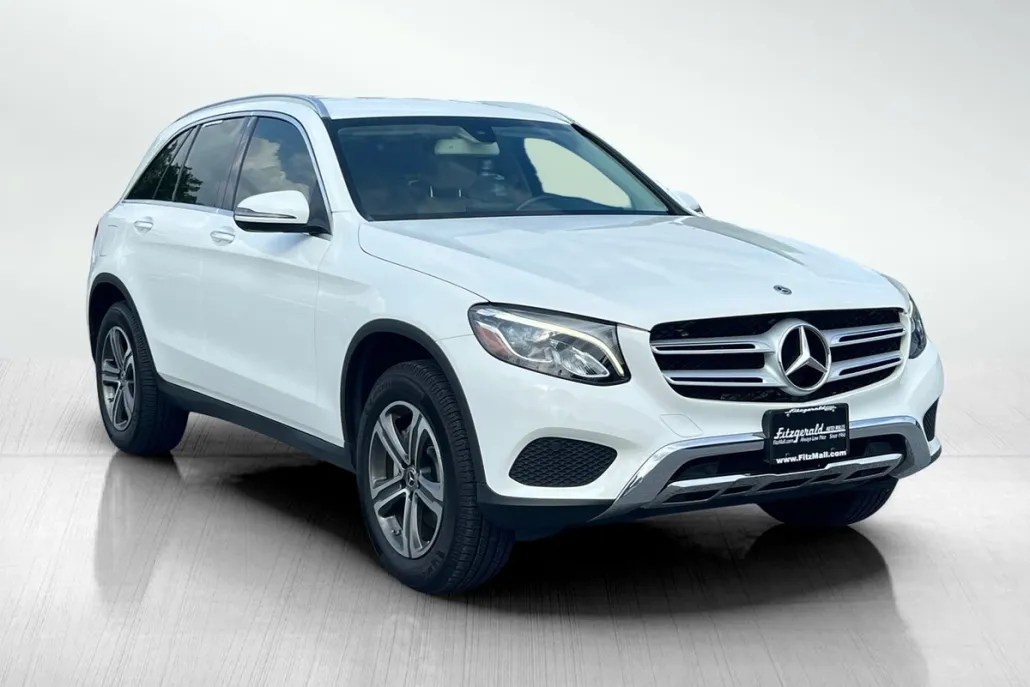 2019 Mercedes Benz GLC 300 4MATIC photo 1