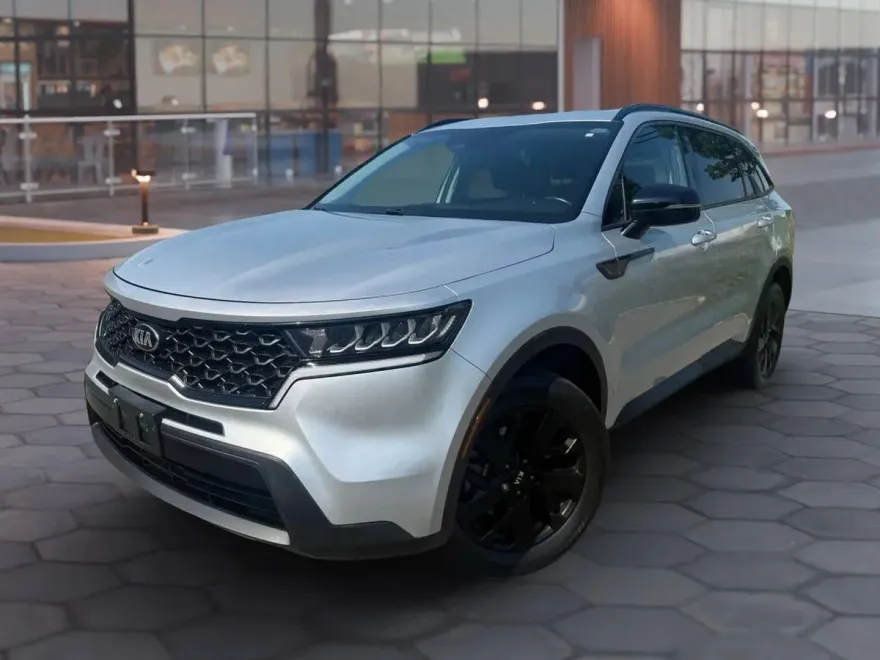 2021 Kia Sorento S photo 1