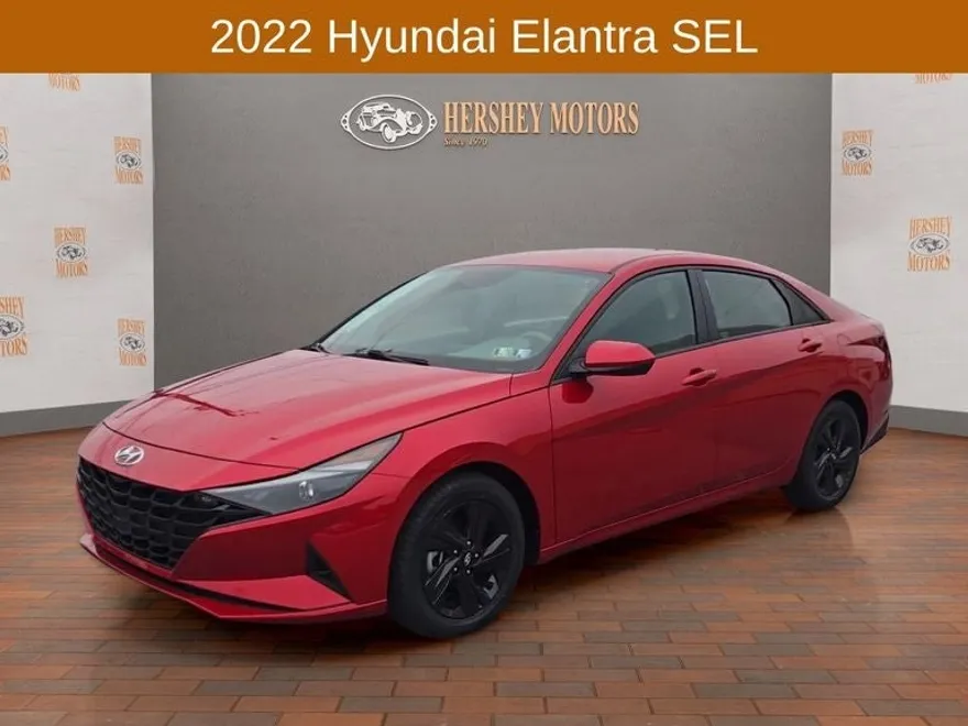 2022 Hyundai Elantra SEL photo 1