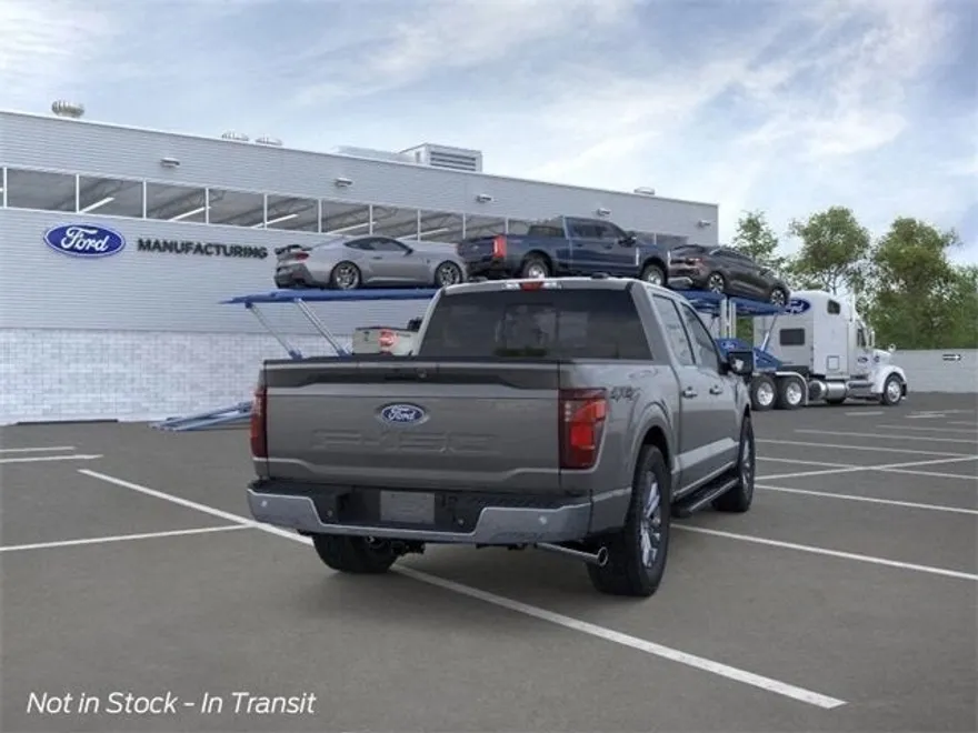 2025 Ford F-150 XLT photo 1