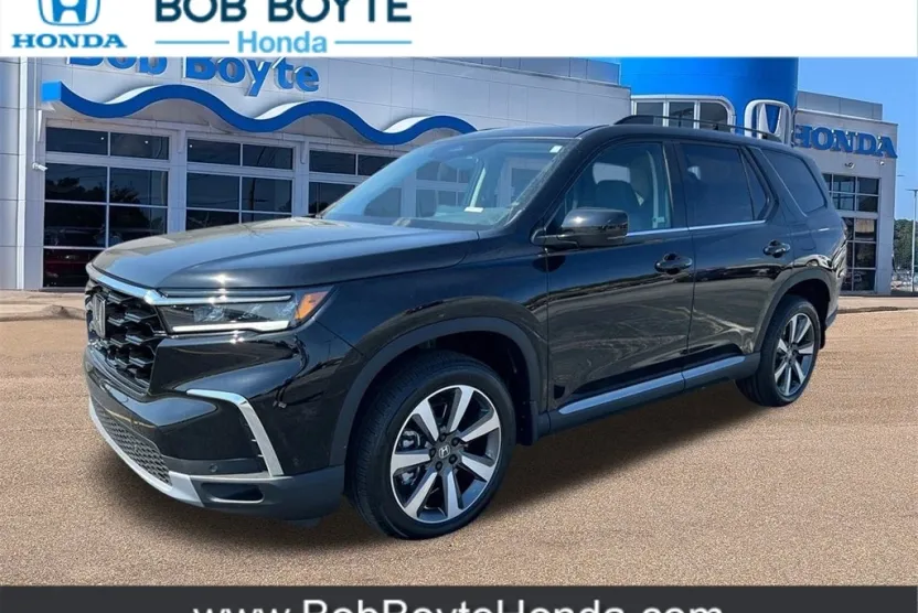 2025 Honda Pilot Touring photo 1
