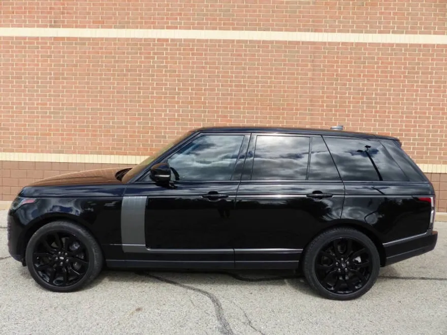 2018 Land Rover Range Rover SuperCharged photo 1